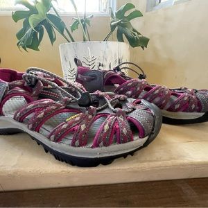 Keen women’s explorer shoes